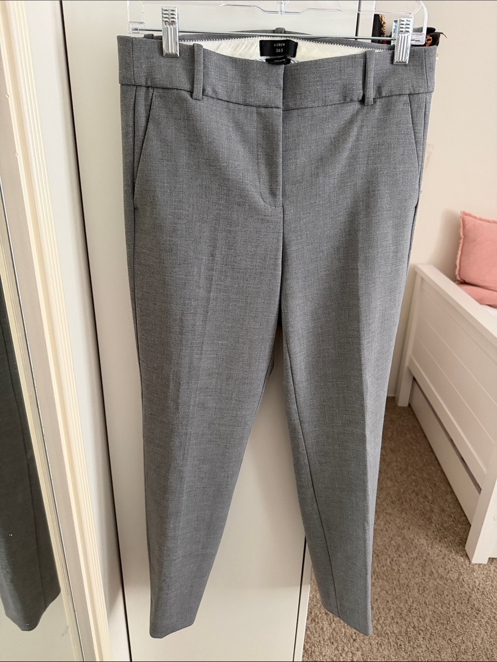J. Crew 365 Cameron Slim Gray Trousers/Pants. Size: 6
